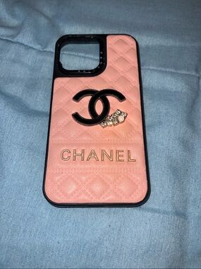 CHANEL Pink Quilted CC Logo iPhone Case with Pearl Accent